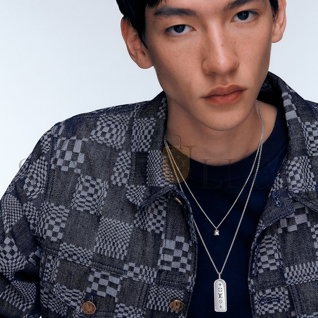 l**is v*t*n les gastons v*t*n trunk pendant, white gold and Di*m*nd q03084